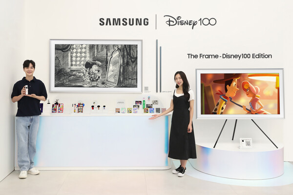 삼성전자가 라이프스타일 TV '더 프레임 디즈니 100주년 에디션' 공식 출시를 맞아 삼성 강남 2층에서 '디즈니 콜라보 전시'를 운영한다. 삼성전자 제공 [뉴스락]