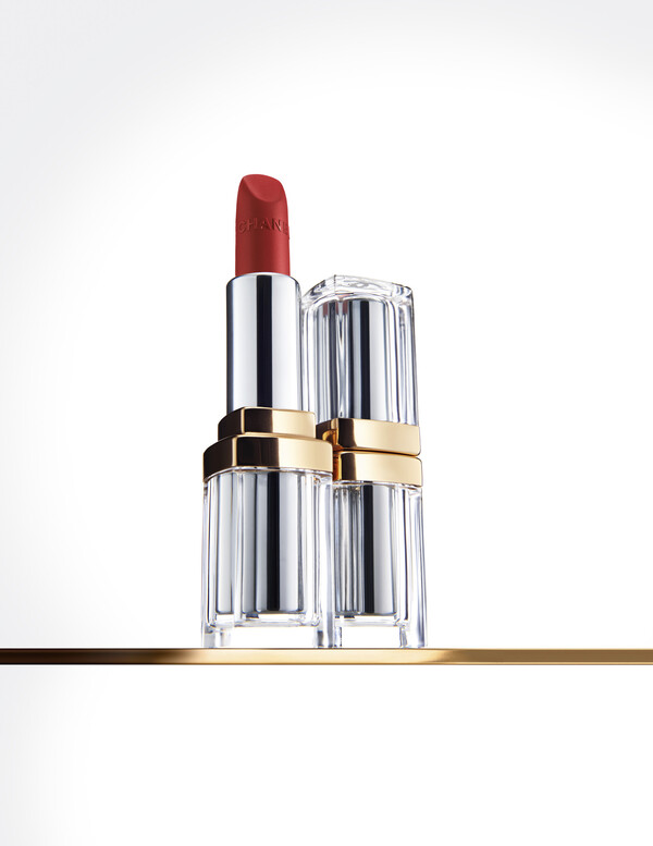 샤넬이 샤넬 하우스의 헤리티지를 담은 프리미엄 럭셔리 립스틱 '31 LE ROUGE' 신제품을 출시했다고 13일 밝혔다. 샤넬 제공. [뉴스락]