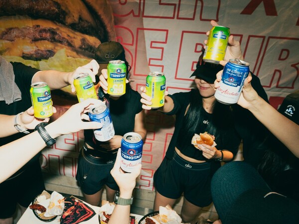 비어케이가 수입 유통하는 글로벌 프리미엄 맥주 칭따오의 '칭따오 논알콜릭'은 러닝 후 시원한 맥주 한 잔을 찾는 소비자들 사이에서 인기를 얻고 있다. 비어케이 제공 [뉴스락]