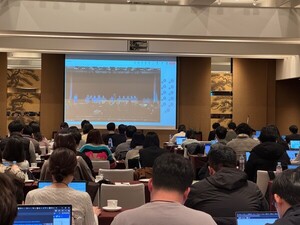 "잉여금 전환, MBK 제안의 2배"... 고려아연, 주총 앞두고 표심 다지기 총... - 뉴스 썸네일 이미지