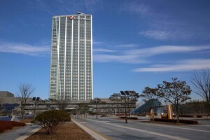 한전, 삼성·SK에 5년치 전기료 <b>선납</b> 제안...과거 민간기업 납부는 '0건...